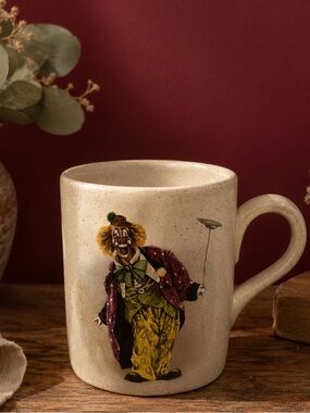 VINTAGE SWISS CLOWN MUG - ATELIER 2001